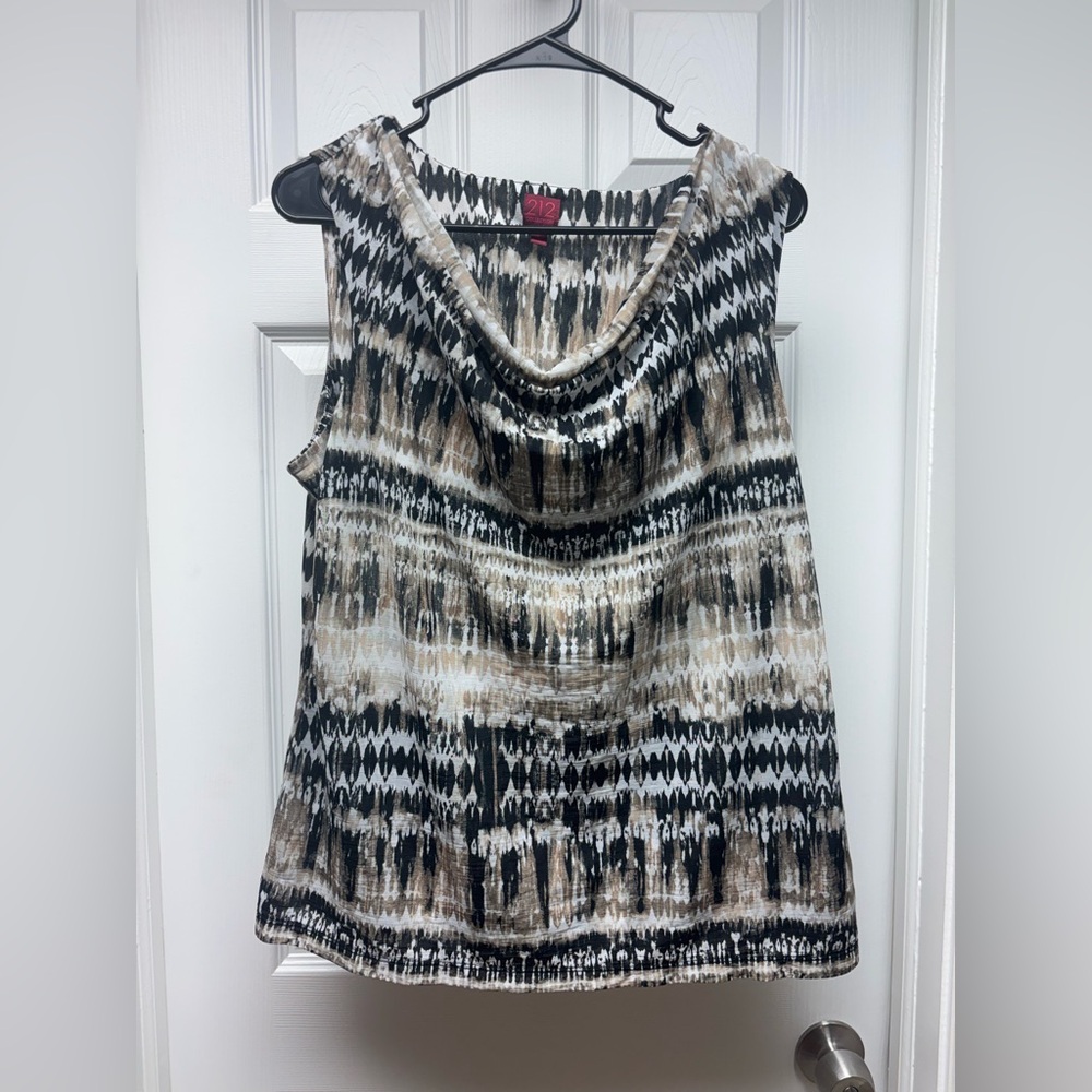 212 Collection Sleeveless Cowl Neck Blouse – Abstract Print Size L